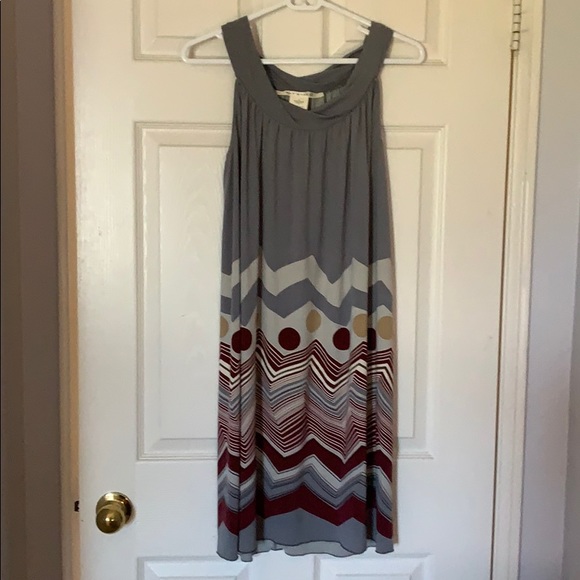 cute patterned dress - Picture 2 of 3